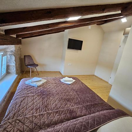 Villa Gaj オミサリ エクステリア 写真